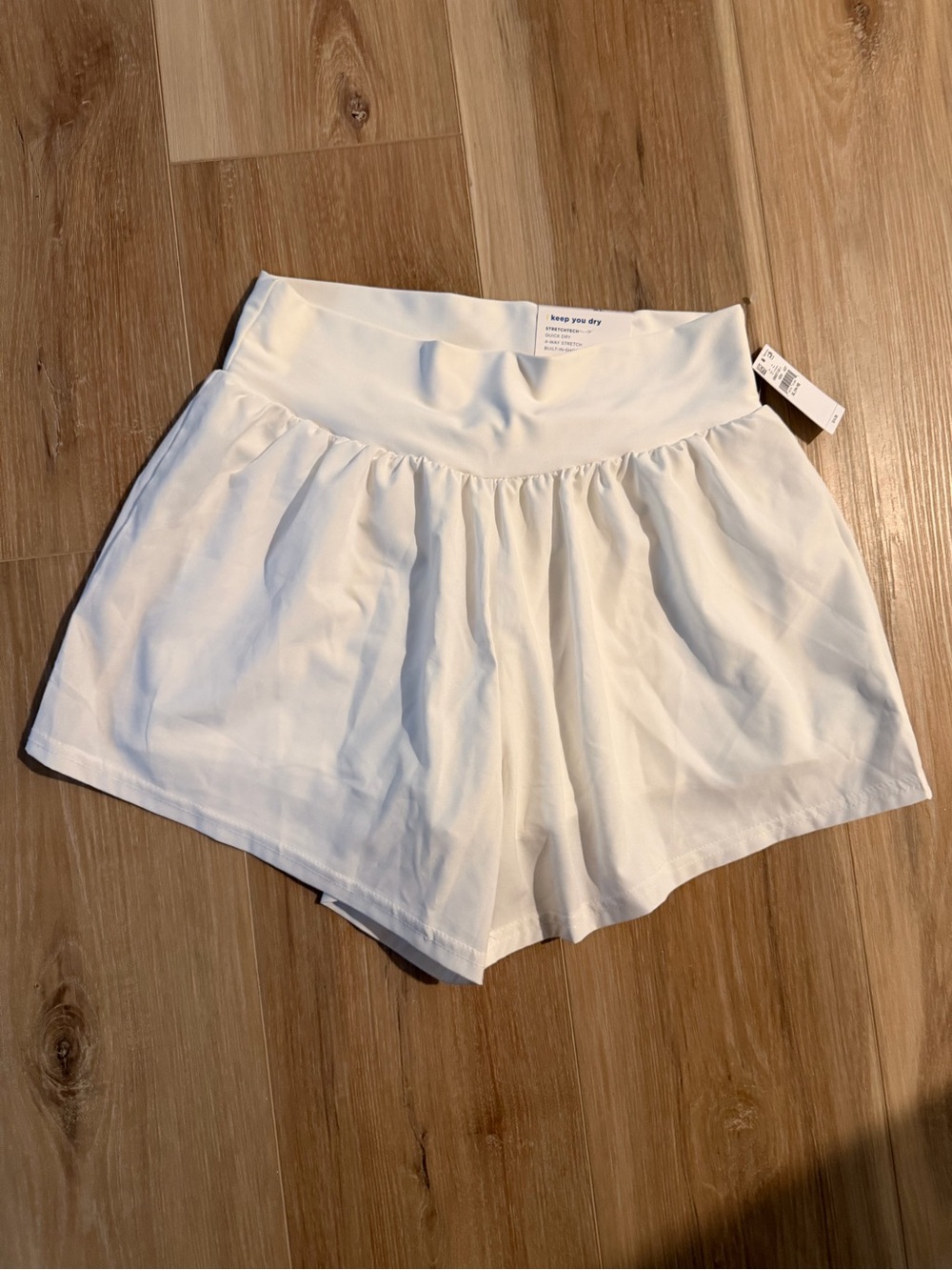 Old Navy White High-Waist Girl’s Athletic Shorts, size XL, NWT
